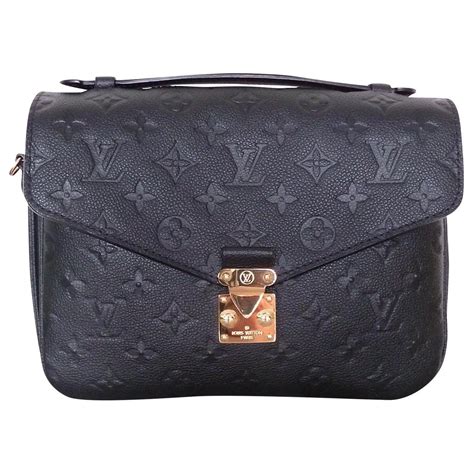 monogram pochette louis vuitton femme|louis vuitton pochette métis monogram.